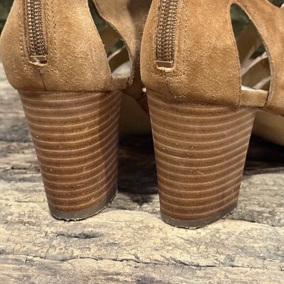 Marc Fisher Paradox Suede Lace-up Gladiator Block Heel Sandals Size 7.5M - Picture 12 of 12